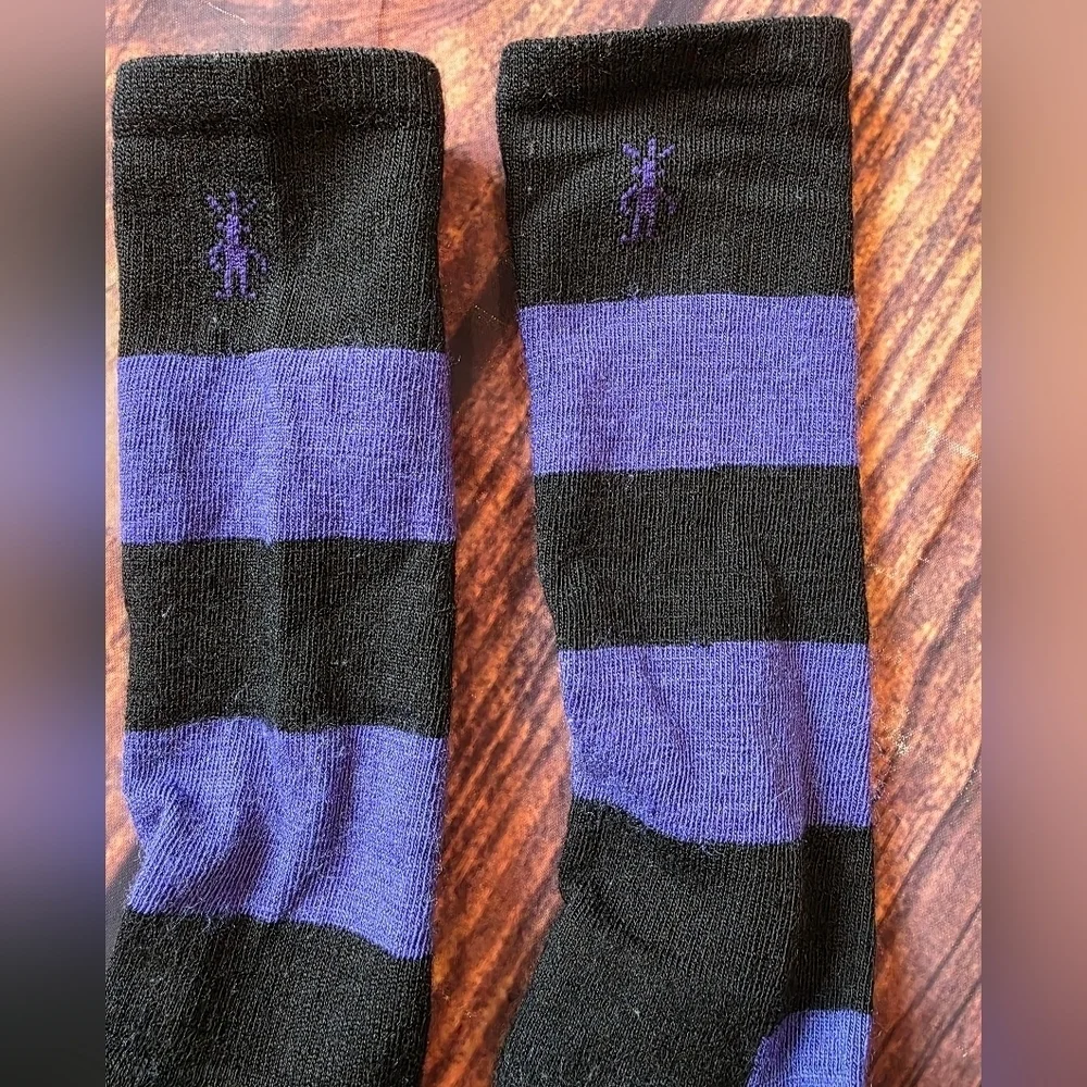 Smartwool Striped purple black wool socks. Lightweight but warm Outdoor Active